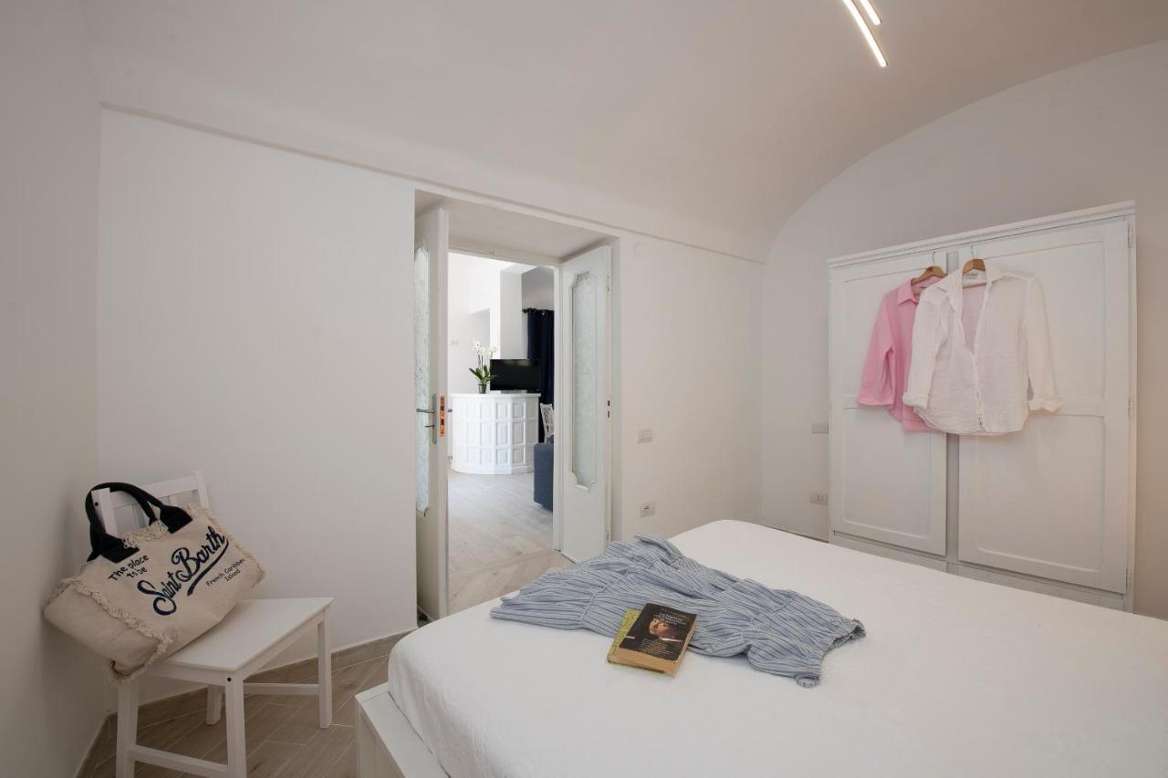 Apartment Venere House -balcony & Seaview
